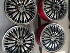 14” Alloy wheels