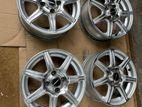 14” Alloy Wheels