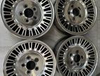 14” Alloy Wheels