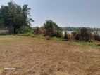 147 Perches Bolgoda Lake Facing Land For Sale In Piliyandala .