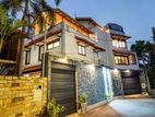 14.8 Perches Luxurious 5-Bedroom House for Sale in Nugegoda