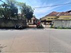 14P Land with House for sale in Colombo 6
