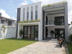 14P | Modern Luxurious Brand New Upstairs House for Sale in Athurugiriya