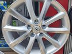 15" Alloy wheels