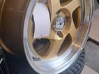 15" Alloy wheels