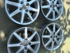 15” Alloy Wheels