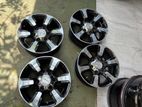 15” Alloy Wheels