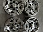 15” Alloy Wheels