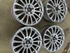 15” Alloy Wheels