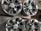 15” Alloy Wheels