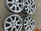 15” Alloy Wheels
