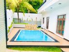 15 Perches - Luxury House For Sale With Swimming Pool