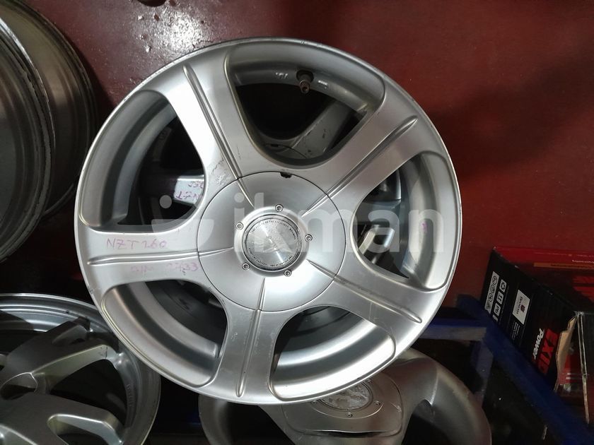 15" prius alloy wheel set for Sale in Maharagama ikman
