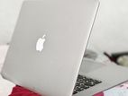 Apple MacBook Pro