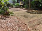 15.Perch Land with House for Sale Nugegoda