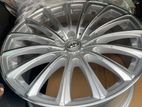 17” Alloy Wheels