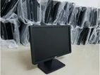 17 inch" - Square LCD Monitors USA Dell