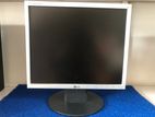 17” Samsung Monitor