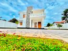 18 Perches Land Very Spaciously Built New Luxury House For Sale Negombo