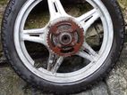 18 ' size alloy weel