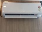 18000 BTU LLOYD Non Inverter AC