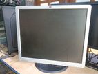 HP 19 Inch Square Monitor