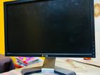 19" Inch Wide Monitors 10