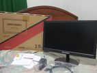 19" LED Monitor
