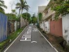 19 Perches Land Sale With 4 Units Apartment