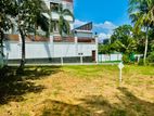 19.4 Land for Sale in Battaramulla