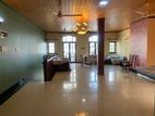 1st and 2nd floor house for Rent in Wellawatta