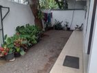 1st Floor 3bedroom House for Rent in Kalubowila