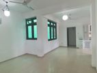 1st floor house for rent and Huludagoda Rd mount Lavinia