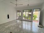 1st floor house for Rent in Hill Street (dehiwala )