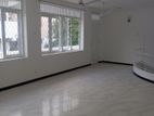 1st Floor House for Rent in Mount Lavinia Close to Temples Road