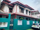 1st Floor (පලමු මහල) For Rent in Hendala Nayakakanda