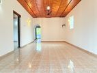 1st Floor Spacious 2 Bedroom House For Rent In Liyanage Road Dehiwala