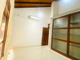 2 Bedroom Fully A/C Upstair House for Rent – Battaramulla
