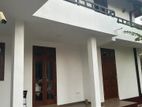 2 Bedrooms upstairs house for rent Negombo BA