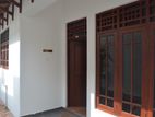 2 Br Ground Floor for Rent in Kiribathgoda Town Limits