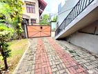 2 BR Single-Story House on 10 Perches