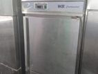 2 Door chiller upright