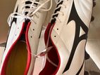 2 Mizuno Football Boots