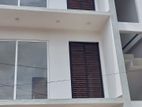 2 Nd Floor Apartment in Hokandara Vidayalaya Junction Malabe for Rent