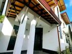 2 Storey 4 Rooms house rent in Ja Ela