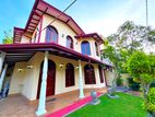 2-Storey House , 300M Near The Athurugiriya Town 10 Perches For Sale