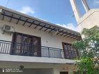 2 STOREY HOUSE FOR RENT IN MOUNT LAVINIA TEMPLES ROAD