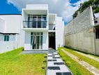 2-Storey House for Sale – Athurugiriya highway