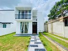2-Storey House for Sale – Athurugiriya Highway