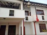 2 storey main road facing completed house rent in Welisara